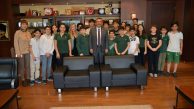 Çevreci öğrencilerden Başkan Çetin’e ziyaret