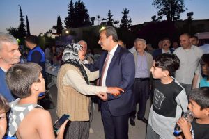 Başkan Çetin ilk iftarını Belediyeevleri’nde açtı