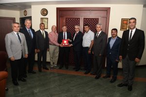 Başkan Akay’dan Kızılay’a destek