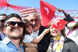 100. yılda meşaleli yürüyüş ve konser…