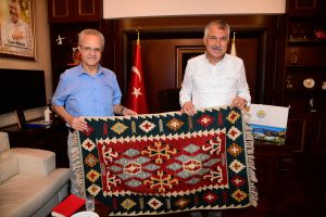 Adana’nın mega projeleri için Zeydan Karalar’a yıldırım ziyaret
