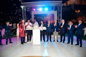 Adana protokolünü buluşturan düğün