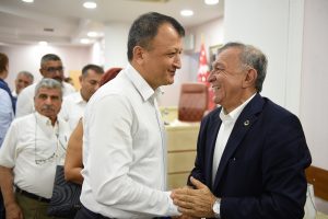 Seyhan’da maaş ve ikramiyeler yatırıldı