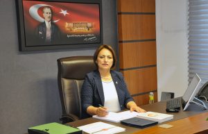 “Elektrik kesintileri, Adanalıları canından bezdiriyor”