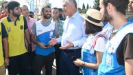 Zeydan Karalar elleriyle çöp topladı