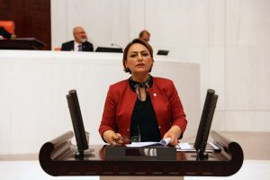 Hastane var doktor yok!