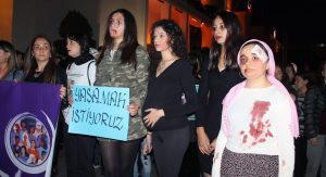 TMMOB’li kadınlar, şiddete karşı farkındalığı arttırıyor