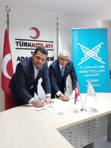 Kızılay vr Tügev Gençler için el ele