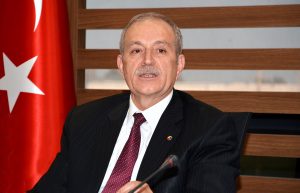 Bilgiç, “Daha çok ihracat yapacak ürünlere yönelmemiz lazım”
