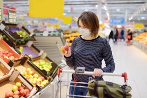 Marketlere getirilen müşteri sınırlamasına güvenlik kameraları çözüm oldu