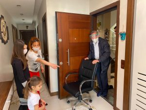 Makam koltuğu çocuğun evine gitti!