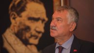 Hayır yapmak isteyenle, ihtiyacı olan vatandaş Şefkat Köprüsü’nde buluşuyor