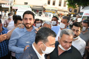 “Eşkiya gibi hem suçlular, hem güçlüler”