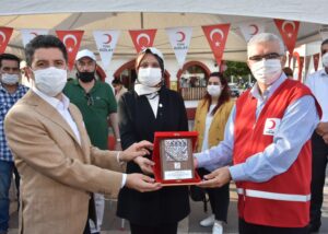 AK Parti’den kan bağışı