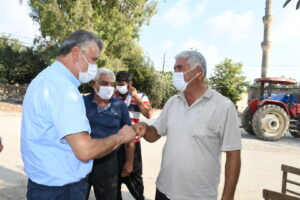 Ayhan Barut, Karataş Ovasında üretici köylülerle buluştu