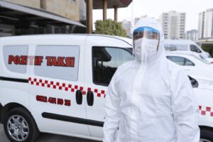 Seyhan’da “Pozitif Taksi” görevde