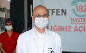Uzm. Dr. Menteş, “Hala enfekte olup, ölüyoruz”