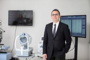 AMELİYATSIZ GÖZ KAPAĞI ESTETİĞİ NEDİR ? NASIL UYGULANIR ?