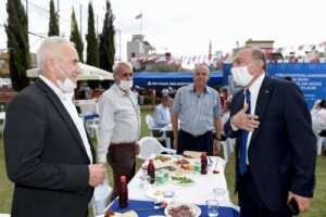 Seyhan, Muhtarları unutmadı