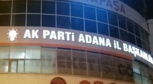 Başkan Mehmet Ay’dan ‘ışıklar yanıyor’ paylaşımına sert tepki