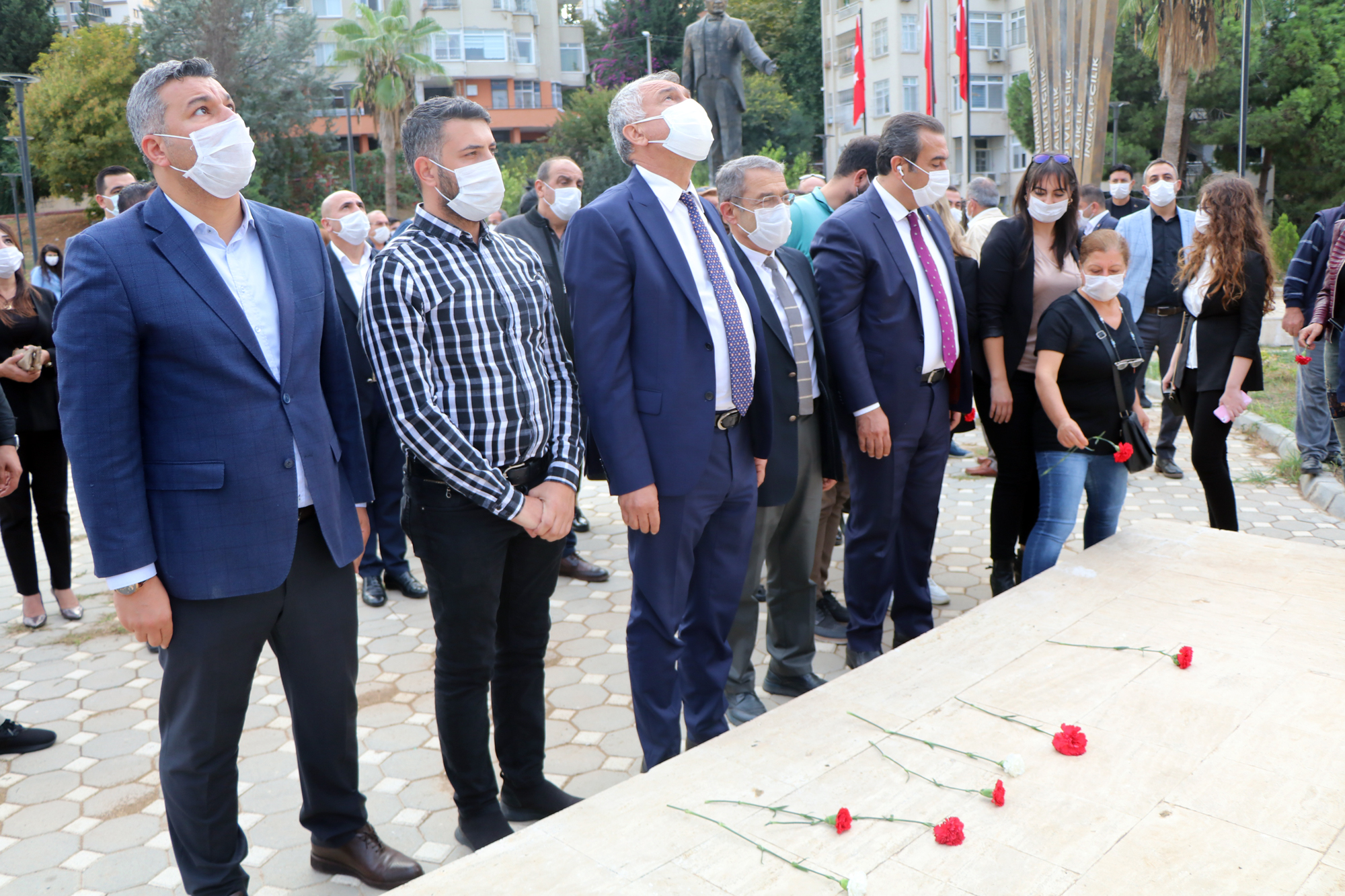 CHP ADANA’DAN BÜLENT ECEVİT’E ANLAMLI VEFA