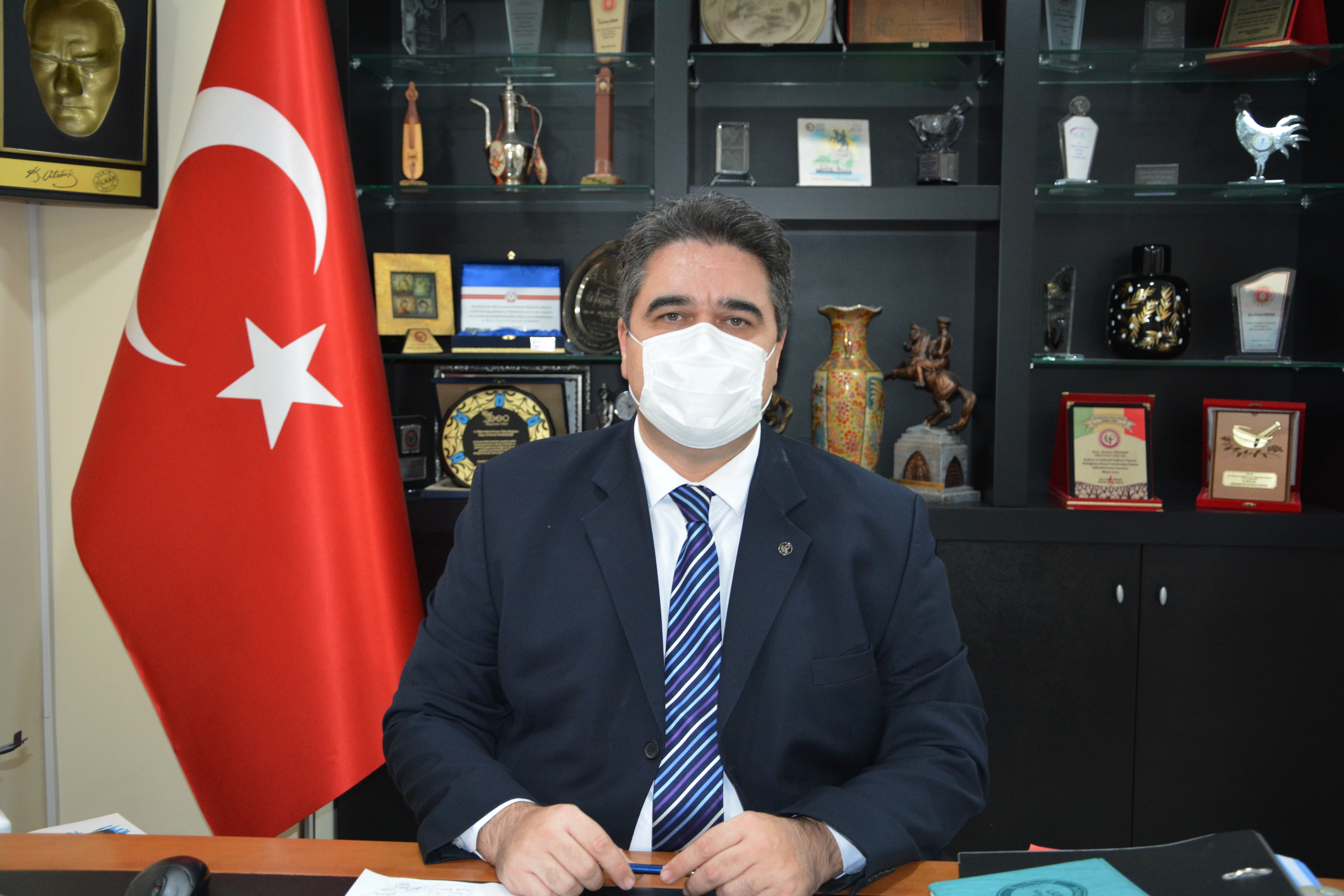 Adana’da Eczaneler; 08:30 – 18:00 Saatleri Arasında Hizmet Verecek