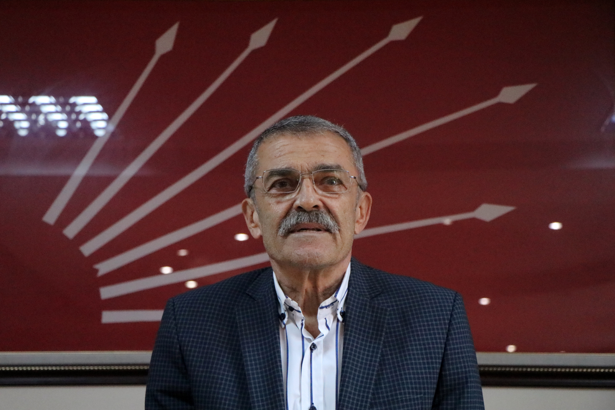 ÇELEBİ’DEN AY’A ‘YARGIYA MÜDAHALE’ TEPKİSİ!