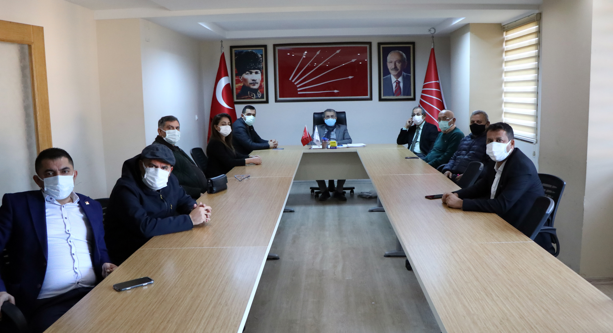 TEMEL HAK VE ÖZGÜRLÜKLERİMİZ GÜVENCE ALTINDA DEĞİL!