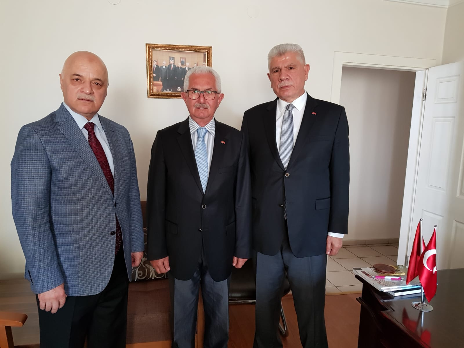 Terör örgütünün legal yapıları da imha edilmeli”