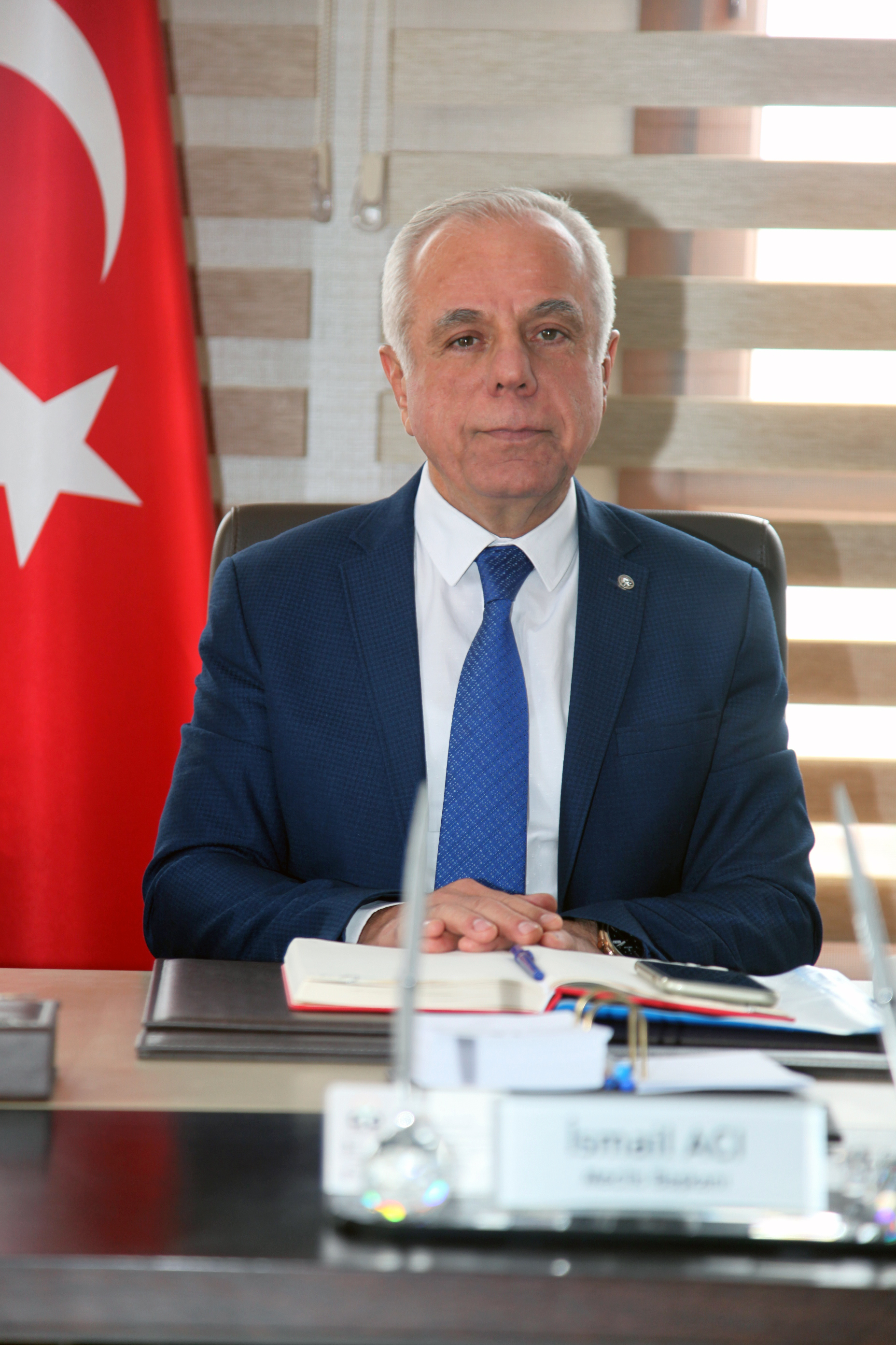 “EKONOMİYE KISA VADELİ BAKMAMALIYIZ”