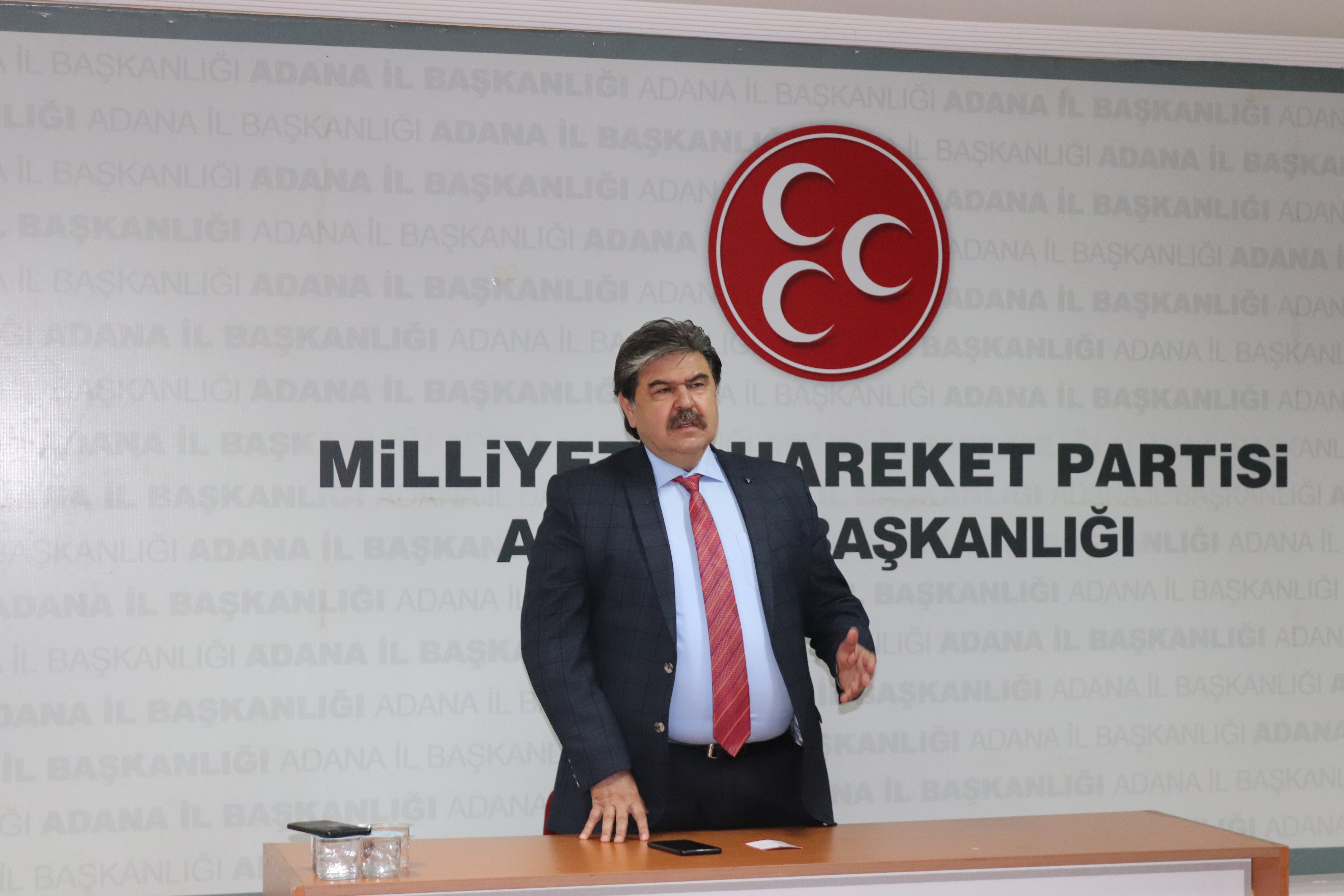 “Liderimiz Devlet Bahçeli’nin emrindeyiz!”