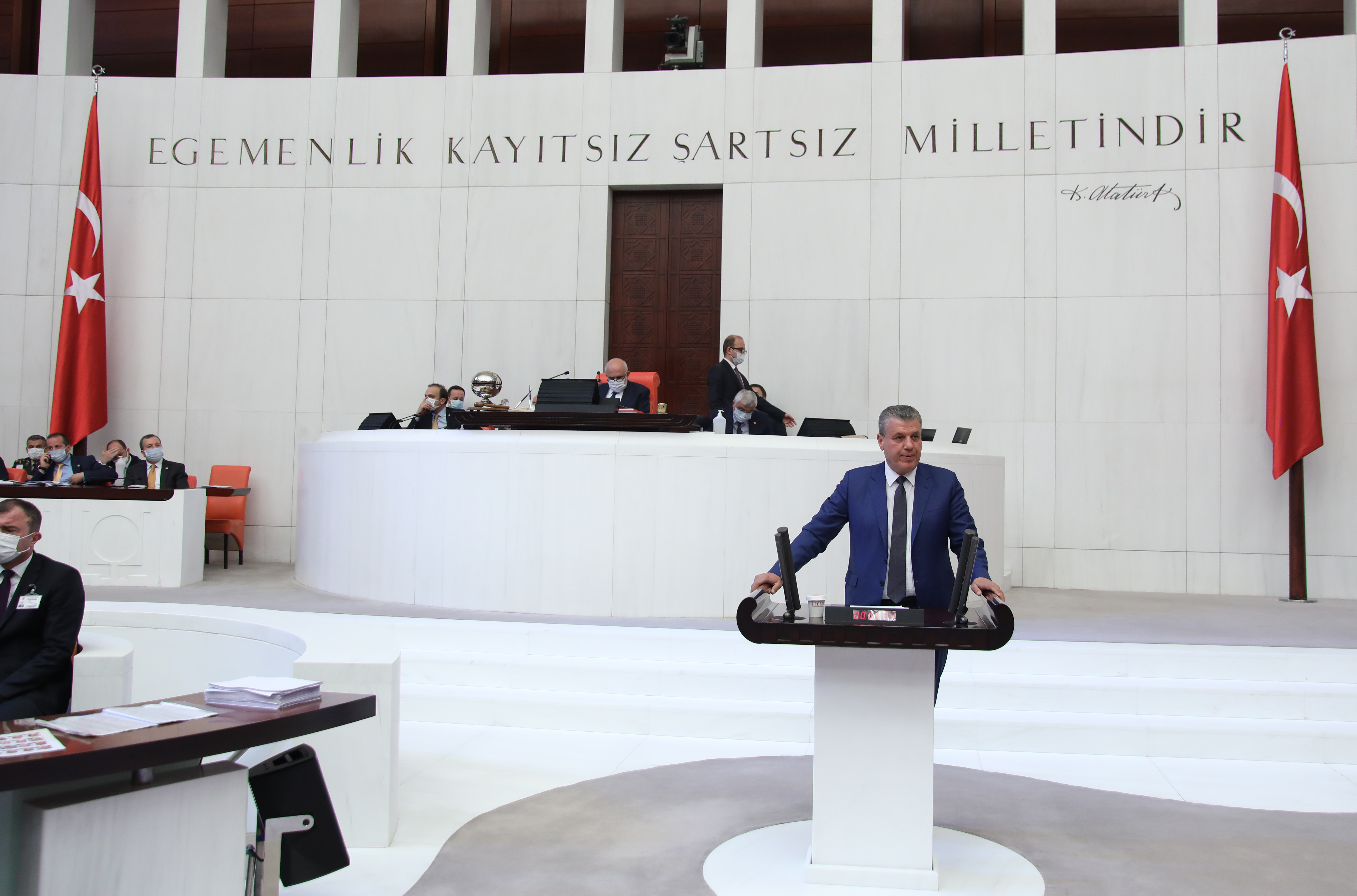 Yurttaşlarımız borç yükünü kaldıramaz”