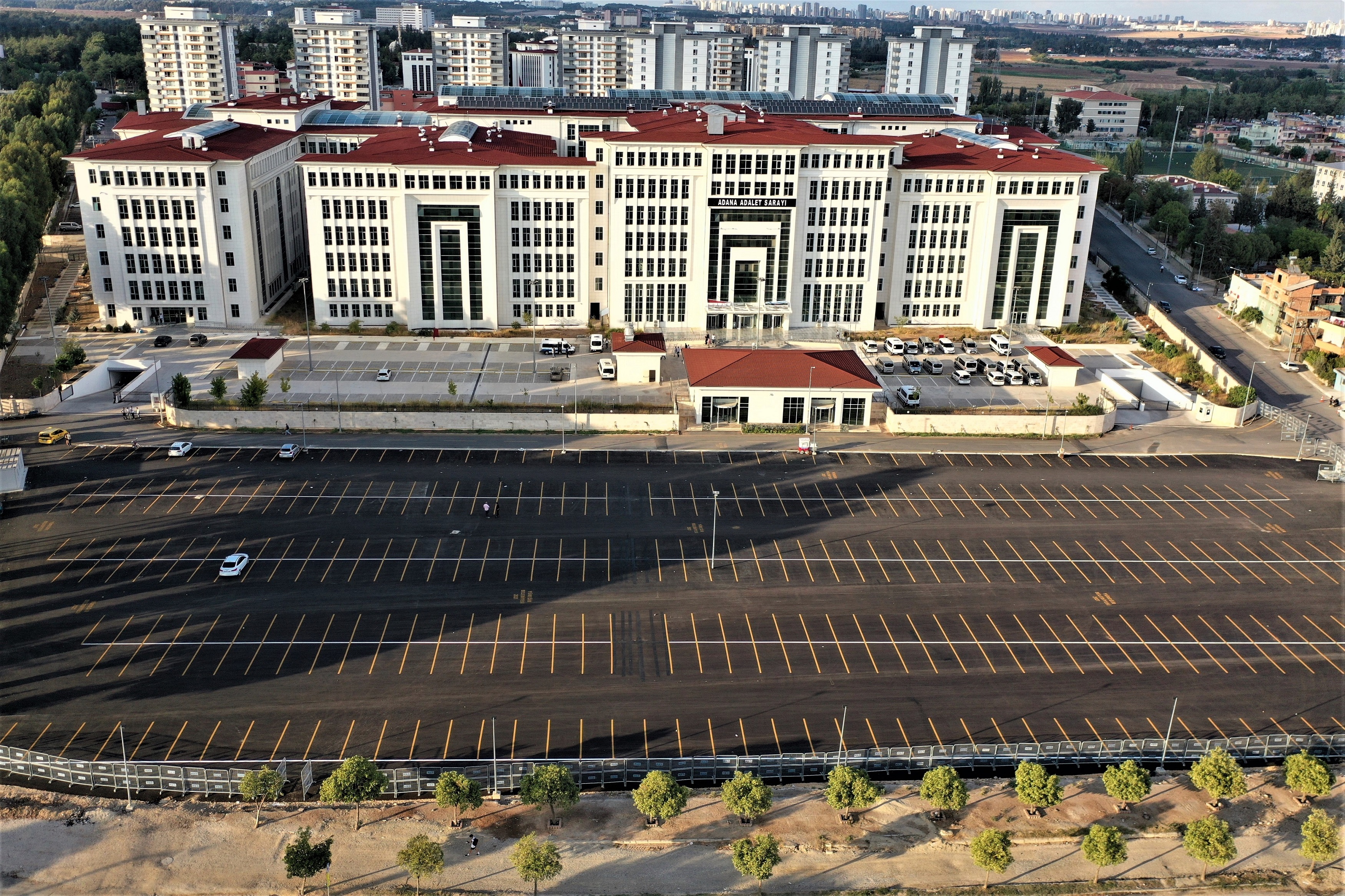YENİ ADLİYE YÜREĞİR’E DEĞER KATACAK
