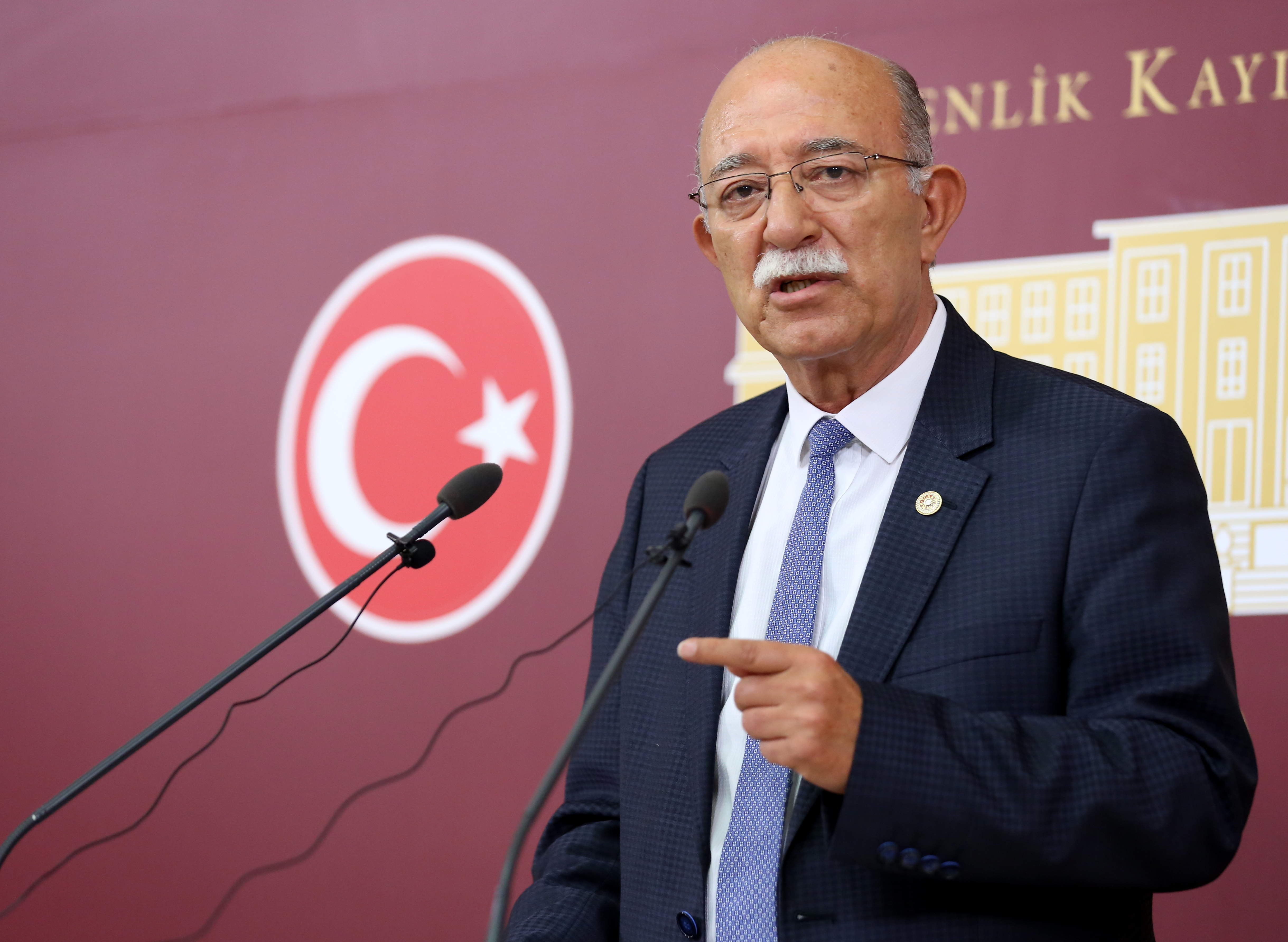 PCR TESTİ ESNASINDA KÜÇÜCÜK ÇOCUKLARIMIZ BÜYÜK ACILAR YAŞIYOR!
