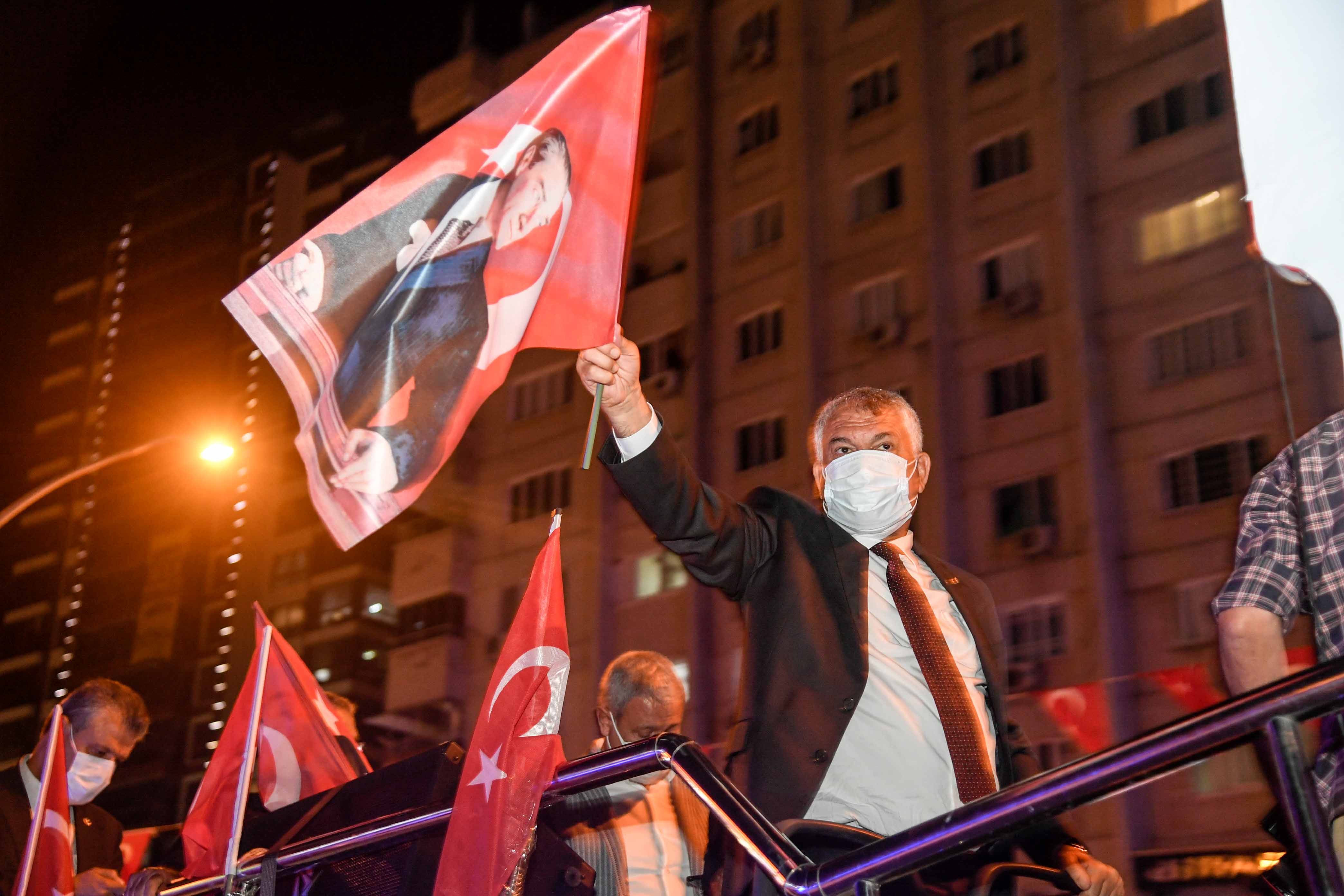 Zeydan Karalar’dan 29 Ekim mesajı