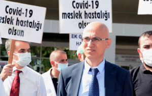 Uzm. Dr. Menteş, “19 aydır ölüyoruz”
