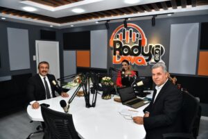 Çukurova Belediye Başkanı Soner Çetin: Radyo Deva’da Gündem programına katıldı.