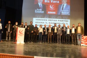 SELAHATTİN BAYSAL; “AK PARTİ SALTANAT, İMTİYAZ VE İTAAT TAKIMI OLARAK ÜÇE AYRILMIŞ DURUMDA”