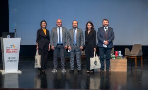 İKLİM DEĞİŞİKLİĞİNİN ETKİLERİ SEYHAN’DA MASAYA YATIRILDI