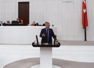 CHP Adana Milletvekili Ayhan Barut, kamuya atamalarda adalet ve eşitlik için yasa teklifi sundu, Meclis Araştırması istedi