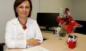 ÇOCUKLARDA UYKU APNESİ HIRÇINLIĞA NEDEN OLABİLİYOR !