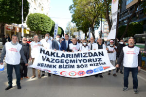 Adana Sağlık Platformu’ndan Grev ve “Beyaz Yürüyüş”