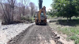 POZANTI’DA BAHÇE YOLLARI DÜZENLENDİ