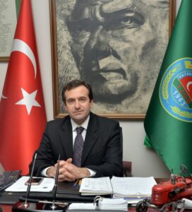 Seyhan Ziraat Odası Başkanı Süleyman Girmen, Kurban Bayramı öncesi süt ve hayvan üreticilerinin desteklenmesi çağrısında bulundu