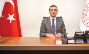 Atayanda Başhekim, Atananda Başhekim.