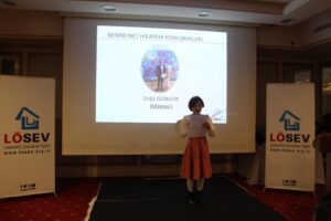 LÖSEV’DEN DÜNYA GÖNÜLLÜLER GÜNÜ KUTLAMASI  GÖNÜLLÜLER BİZİM GÖZBEBEĞİMİZDİR!