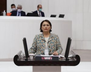 YLSY bursiyerlerinin çığlığı meclis gündeminde