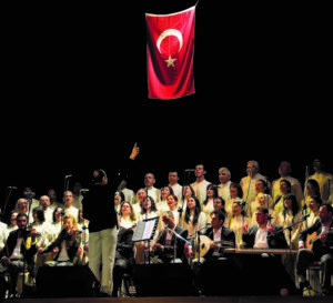Deprem dayanışmasına sanat desteği