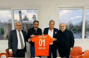 Başkan Yardımcısı Asaf Avcı, merhum Hasan Adalı spor tesislerinde iftar yemeği verdi