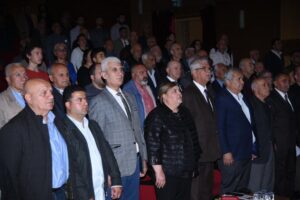Ceyhan Belediyesi, “Bilimin Rehberliğinde Depreme Dayanıklı Kent” paneli düzenledi